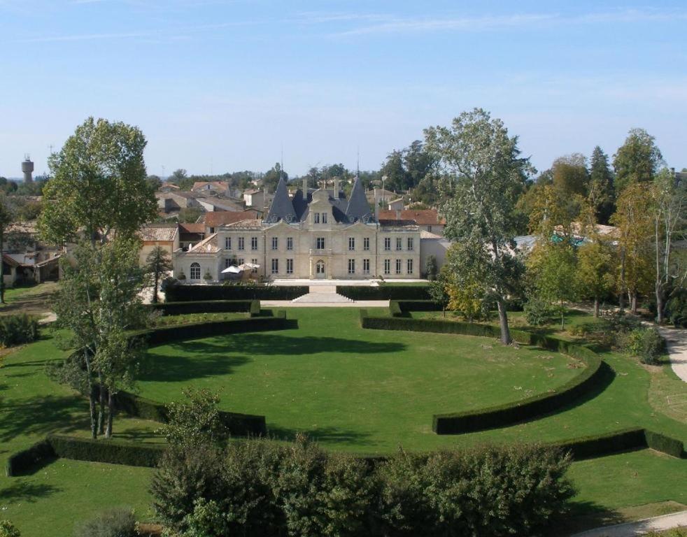 Chateau De Lussac Lussac  Εξωτερικό φωτογραφία